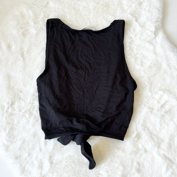 Aritzia Babaton Jeronimo Tank Top Knot Front Cropped Summer Black Size XS - Picture 8 of 10